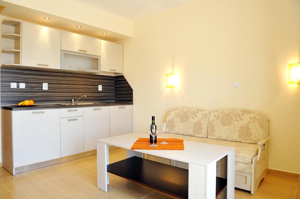 Hotel Iris Nesebar Phòng bức ảnh